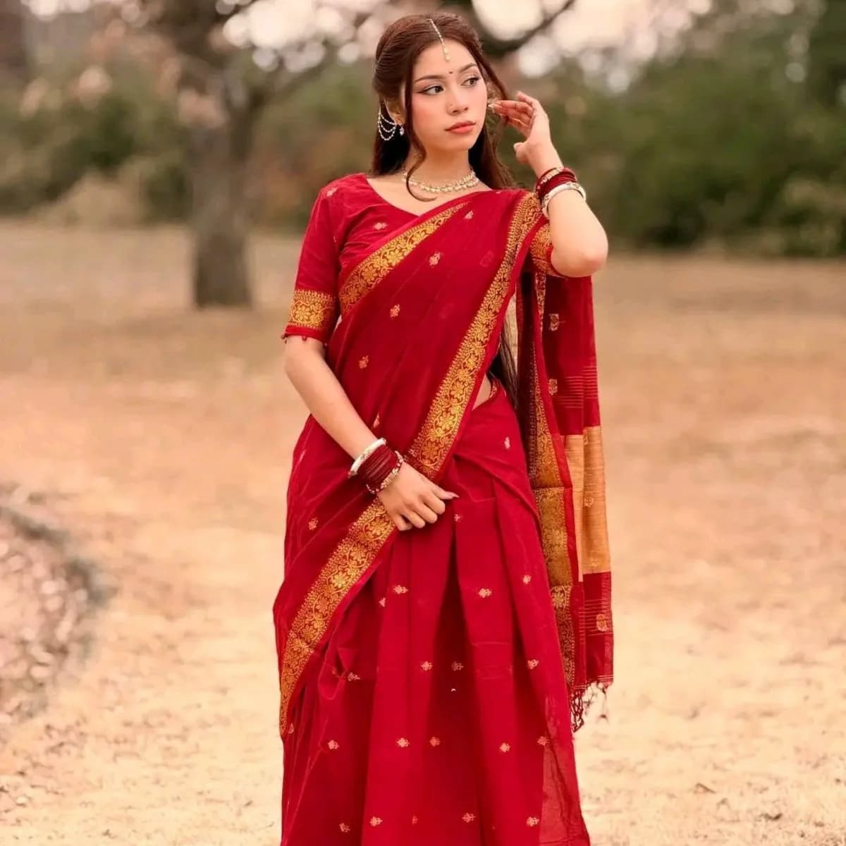 Red Elegance Saree — view 2